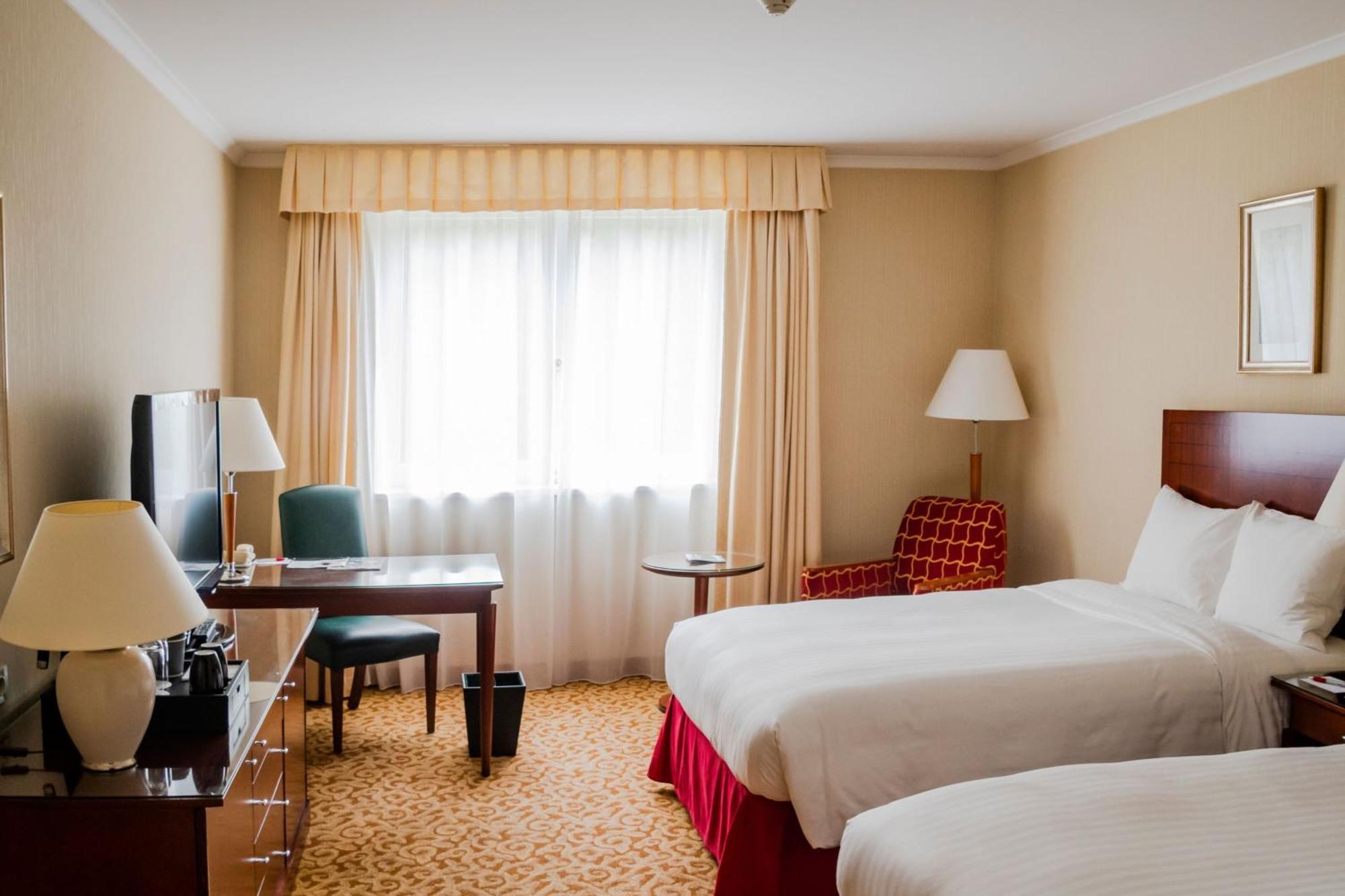 Paris Marriott Charles De Gaulle Airport Hotel 4*